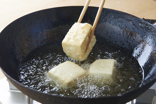 2 đau - 3 nhiều là dấu hiệu một loại ung thư SÁT THỦ: Diễn tiến âm thầm nhưng cực nguy hiểm, không phát hiện sớm mạng mỏng như tờ giấy!-3