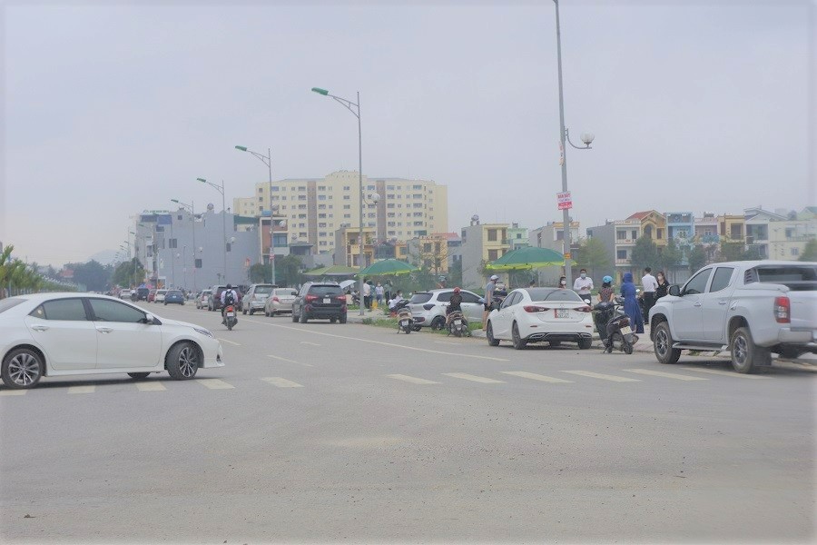 Sốt đất ‘điên đảo’, 3 tháng miếng đất đấu giá 8 triệu/m2 vọt tăng 50 triệu-2