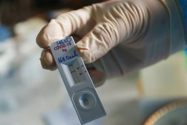 Người mắc Covid-19 đã uống Molnupiravir có được dùng tiếp khi tái nhiễm?-3