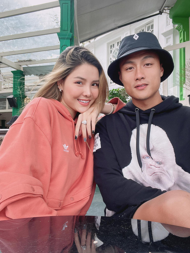 Vợ ngỏ ý muốn tậu Vespa Dior, Mạc Hồng Quân đáp một câu, lộ tình hình kinh tế gia đình-3