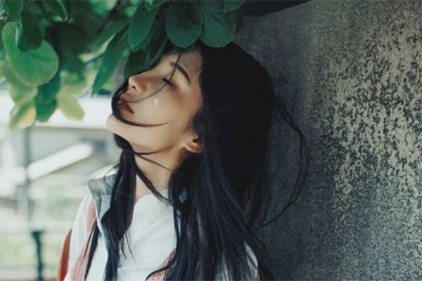 Màn ẩu đả công khai của hai nam diễn viên Vbiz vì ảnh nóng: Bí ẩn nghi vấn ngoại tình từ những bức ảnh bị rò rỉ từ chiếc điện thoại bị hỏng-2