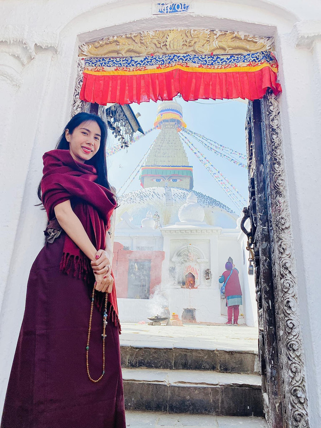 Bà Phương Hằng bị khởi tố và bắt tạm giam, Công Vinh nói 1 câu rõ thái độ-3