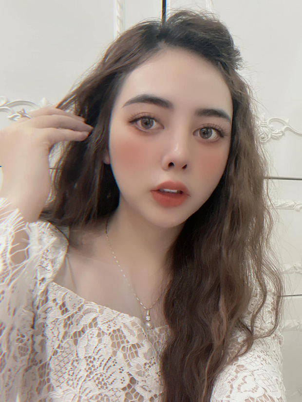 Bị ném đá vì mặc váy trắng quá cầu kì đi ăn cưới bạn thân, gái xinh Thái Nguyên nói gì?-2