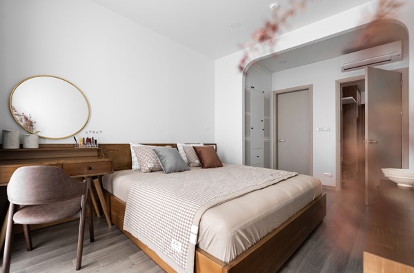 Căn hộ 89m2 sau 3 năm tích cóp của cặp vợ chồng trẻ, nội thất đơn giản mà tinh tế hiện đại, tông màu nâu gỗ ấm áp tao nhã-8