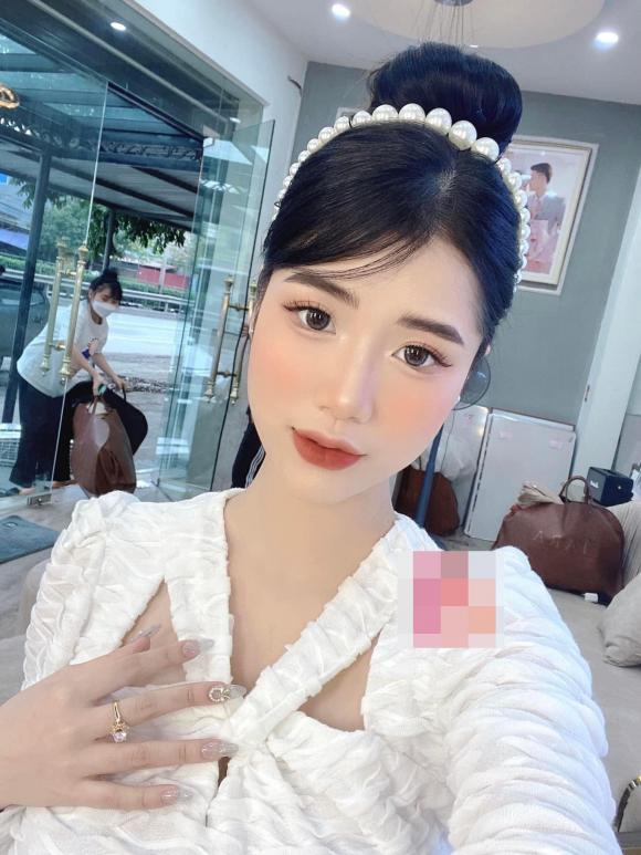 Nhan sắc cô dâu trong đám cưới chú rể khóc nức nở đang gây sốt: Xinh chẳng kém hot girl-3