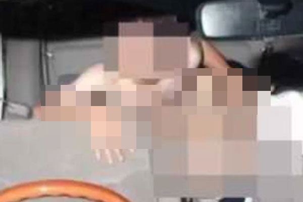 Cụ ông 75 tuổi đi bộ hơn 20.000km tìm vợ thất lạc suốt 4 năm-3