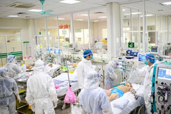 Ngày 25/3, số mắc Covid-19 Hà Nội giảm còn 10.803 ca, thành phố lên kế hoạch cho học sinh quay lại trường-1