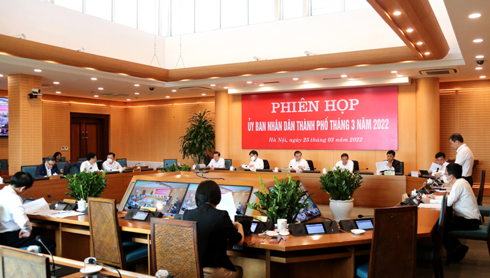 UBND TP xem xét các nội dung trình Kỳ họp thứ tư, HĐND thành phố-2