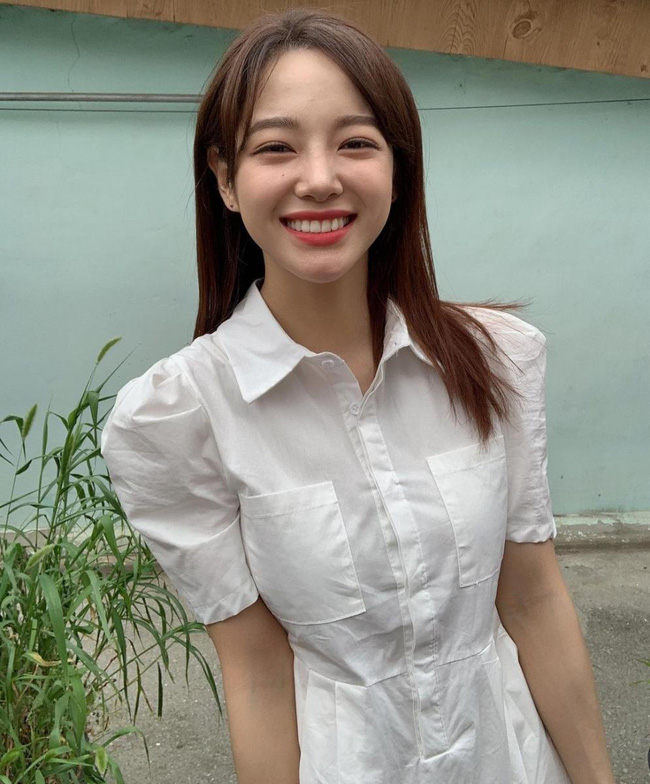 Nữ chính Hẹn Hò Chốn Công Sở: Để tóc siêu xinh nhưng vẫn có lần bị chính tóc mái hại cho tơi bời-9