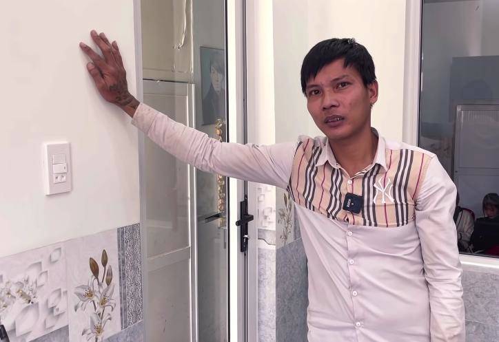 Hết xây nhà khang trang đến mua xế hộp đắt tiền, YouTuber thợ hồ Lộc Fuho kiếm được mỗi tháng bao nhiêu?-5