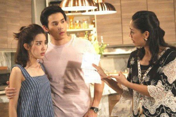 Mẹ chồng chuẩn bị cơm trưa đi làm, một lần cầm nhầm tôi mới ngỡ ngàng phát hiện sự thật đau lòng-4