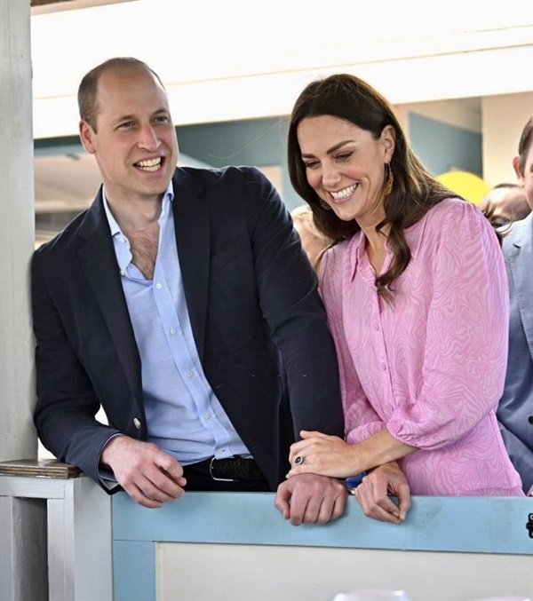 Khoảnh khắc Công nương Kate vượt mặt chồng với hành động táo bạo chưa từng thấy khiến nhiều người phải kiêng nể-2