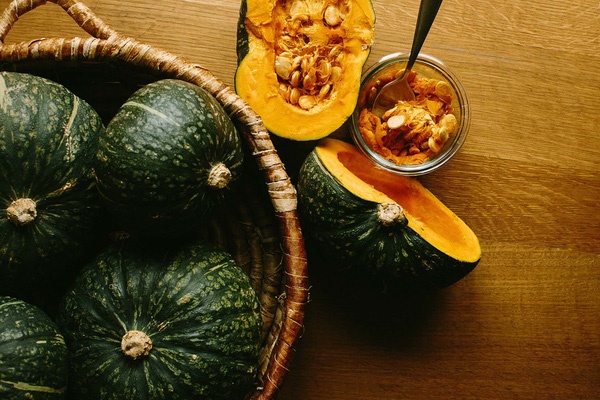 4 bộ phận trên cơ thể TO RA, 2 chỗ ngày càng bé đi là dấu hiệu ung thư giai đoạn cuối: Đi khám càng sớm, cơ hội điều trị khỏi càng cao-7