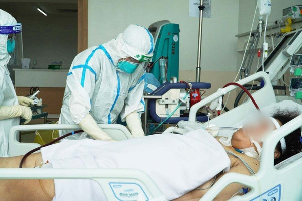 Triển khai tiêm vaccine phòng COVID-19 cho trẻ từ 5-11 tuổi vào đầu tháng 4/2022-2