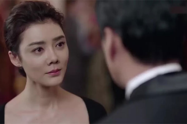 Choáng váng với bàn tiệc cưới nhà người ta toàn sơn hào hải vị, tôi nán lại nhìn chủ nhân và giật mình khi thấy mặt cô dâu-1