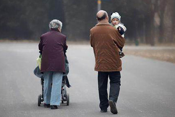 Tôi và em dâu cùng mang bầu nhưng mẹ chồng lại phân biệt đối xử, chồng tôi nói một điều khiến bà cứng họng-3