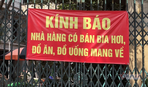 Bia hơi Hà Nội, đặc sản chém gió vỉa hè đua nhau đóng cửa-3