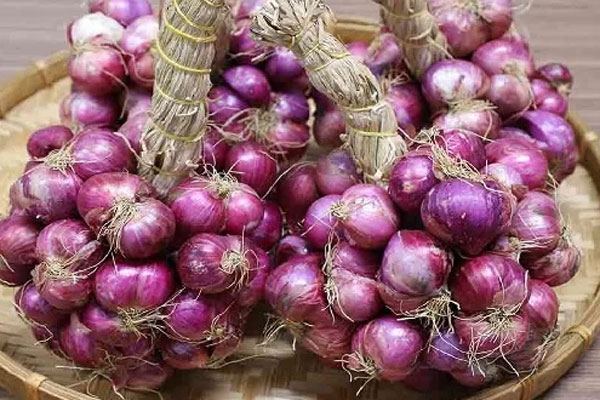 Cách bảo quản hành khô để cả năm không lo mọc mầm, mốc hỏng, giữ nguyên hương vị-1