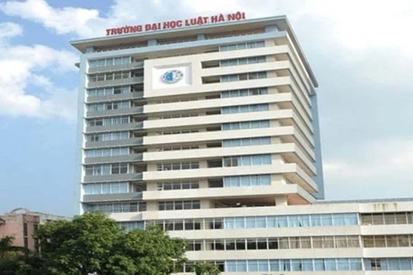 Vụ cô gái tố giác trưởng khoa Đại học, Chủ tịch Bệnh viện cưỡng dâm, bạo lực tinh thần: Nhà trường chính thức lên tiếng!-1