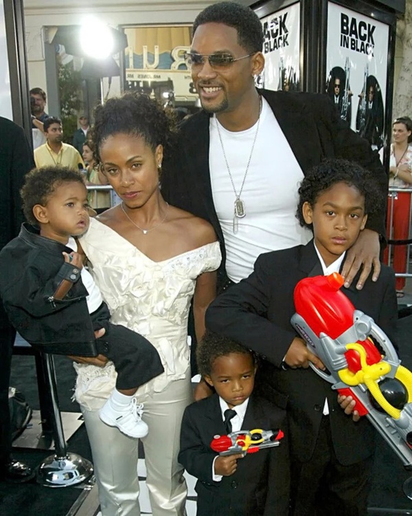 Tình yêu kéo dài hơn 2 thập kỷ của vợ chồng Will Smith: Đậm sâu thế này, bảo sao nam tài tử không sẵn sàng đấm kẻ khác để bảo vệ vợ-6