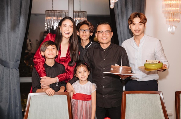 Hoa hậu - Đại gia: Công thức cũ nhưng thời nào cũng hợp mốt, thắng cửa 1 cuộc thi là rộng đường cơ hội!-5