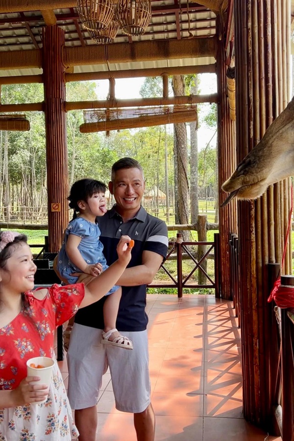 Hoa hậu - Đại gia: Công thức cũ nhưng thời nào cũng hợp mốt, thắng cửa 1 cuộc thi là rộng đường cơ hội!-13