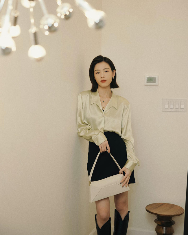 Mềm mại thanh tao như sơ mi lụa: Chiếc áo chuẩn style từ nữ chính phim Hàn đến quý cô Pháp thanh lịch-6