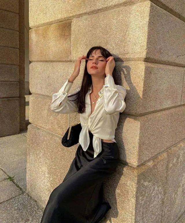 Mềm mại thanh tao như sơ mi lụa: Chiếc áo chuẩn style từ nữ chính phim Hàn đến quý cô Pháp thanh lịch-17