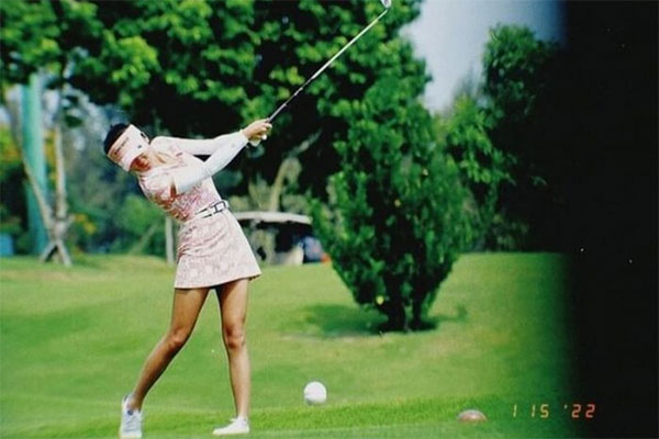 Đường tình duyên của Văn Mai Hương: Dù yêu hết mình nhưng vẫn lận đận trong tình yêu-11