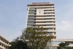 Trưởng khoa Đại học Luật Hà Nội bị tố hiếp dâm, đánh đập cô gái trẻ đã xin thôi việc