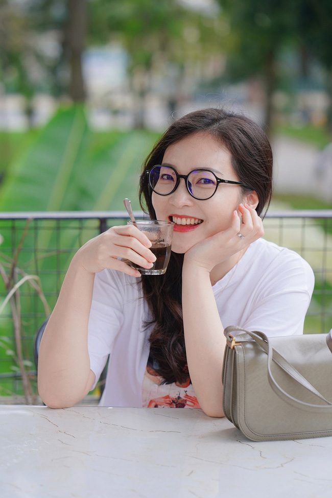 Biến mất khỏi bản tin thời sự 19 giờ, MC-BTV Phương Thảo lên tiếng giải thích lý do-3