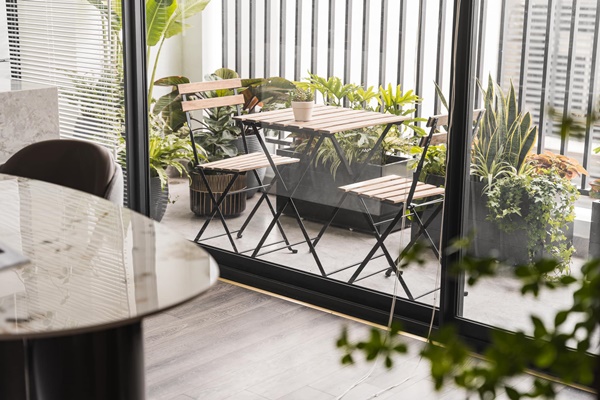 MC Cà phê sáng hé lộ không gian sống&nbsp;sang trọng hiện đại,&nbsp;decor nội thất gỗ nâu&nbsp;ấm cúng-19