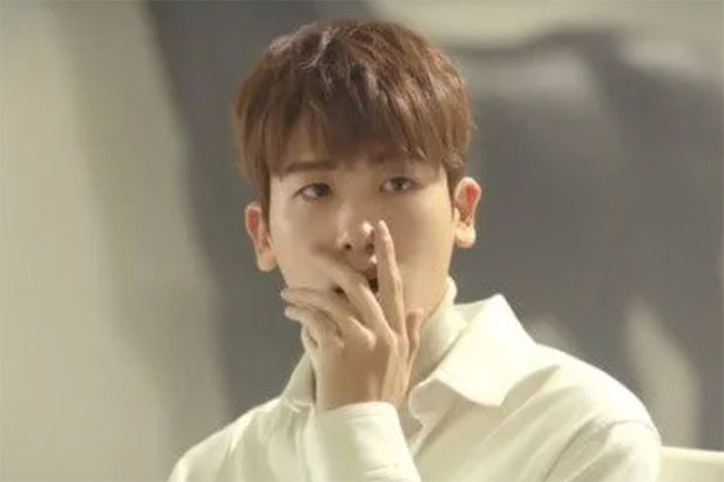 Thấy vợ cũ bụng to đi siêu thị cùng một người đàn ông, tôi về nhà lật đổ bàn ăn của bố mẹ-1