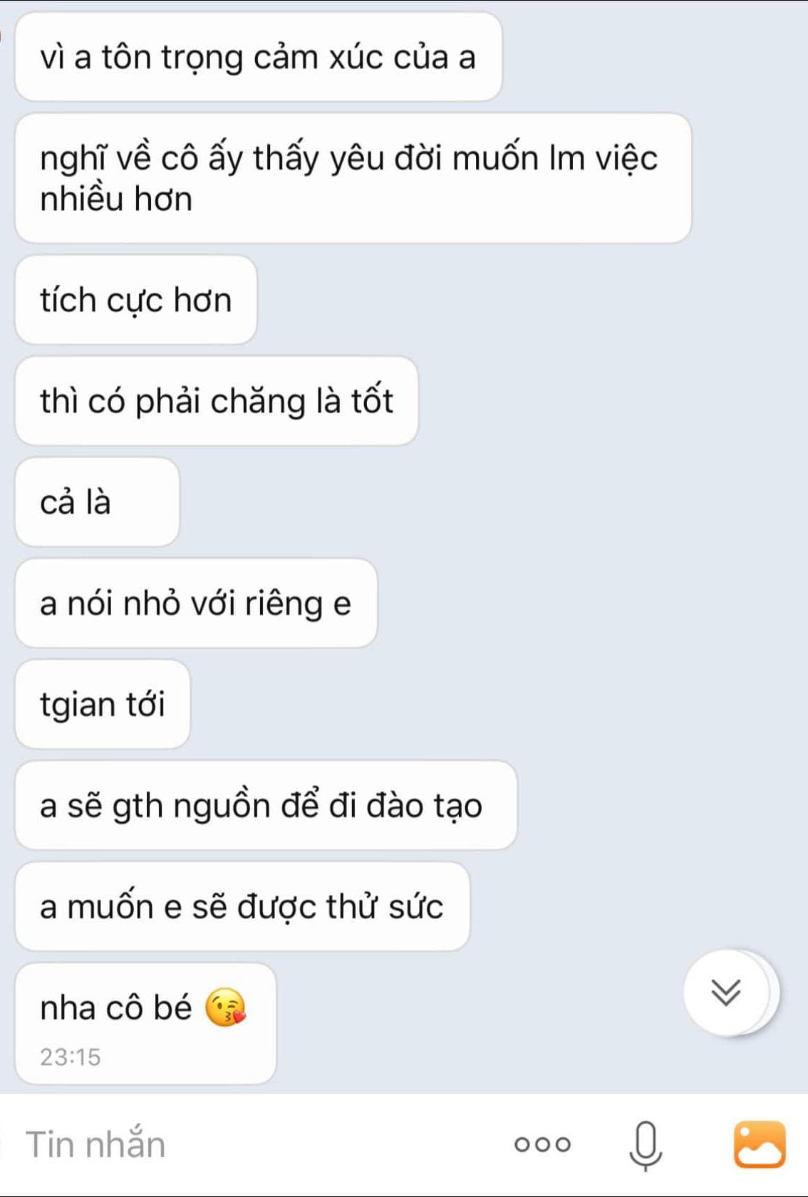 Nam giảng viên ĐH nổi tiếng bị sinh viên tố gạ tình đêm qua: Từng gây bão trên MXH, được nhận xét luôn thẳng thắn với người học-1