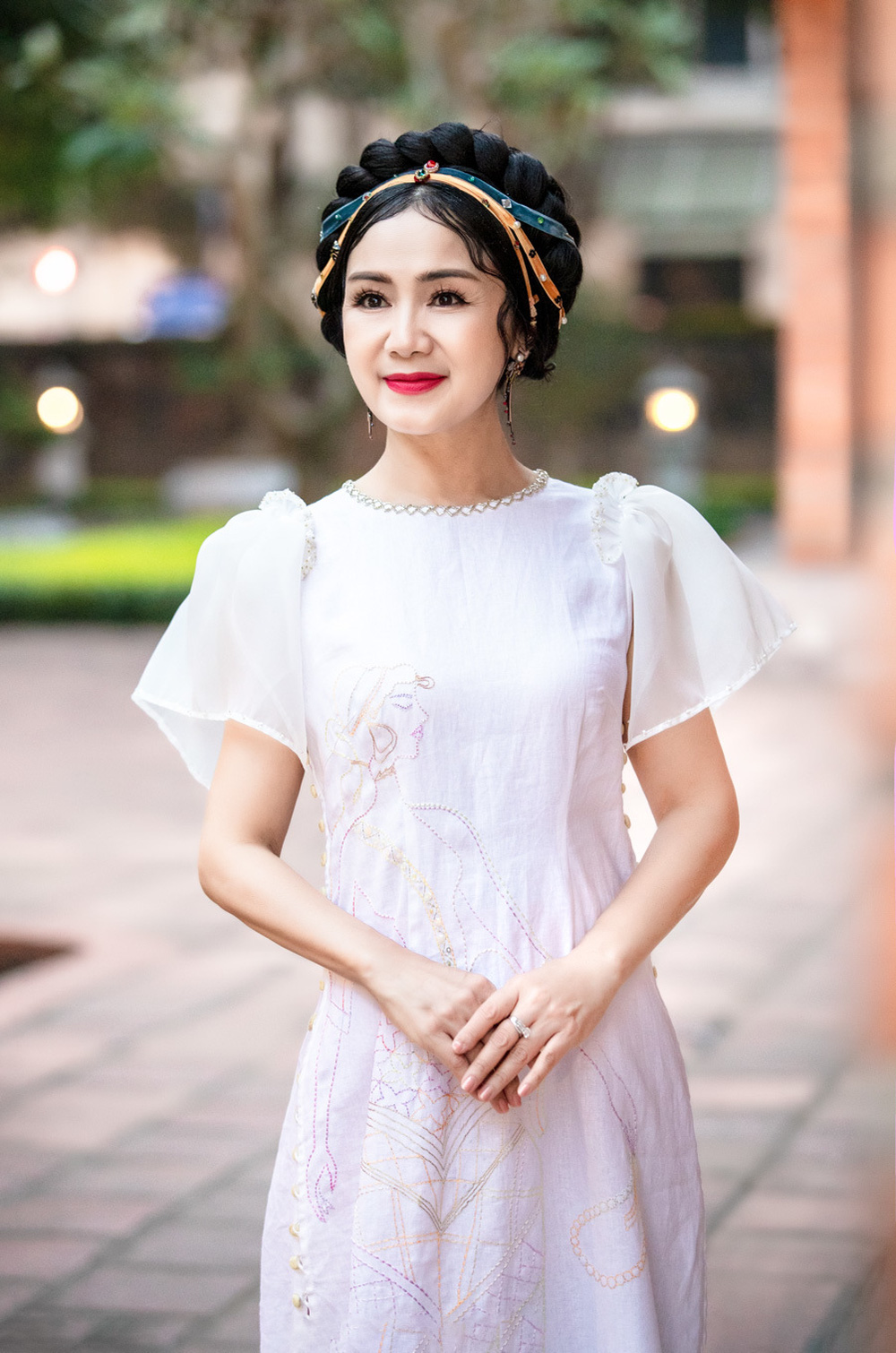 Đại mỹ nhân phim Việt khiến chim sa, cá lặn, triệu người ngẩn ngơ giờ ra sao?-11