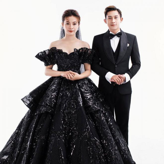 Cựu thành viên HKT lên xe hoa với bạn gái Á hậu, váy cưới cô dâu thế nào mà gây xôn xao cõi mạng?-4