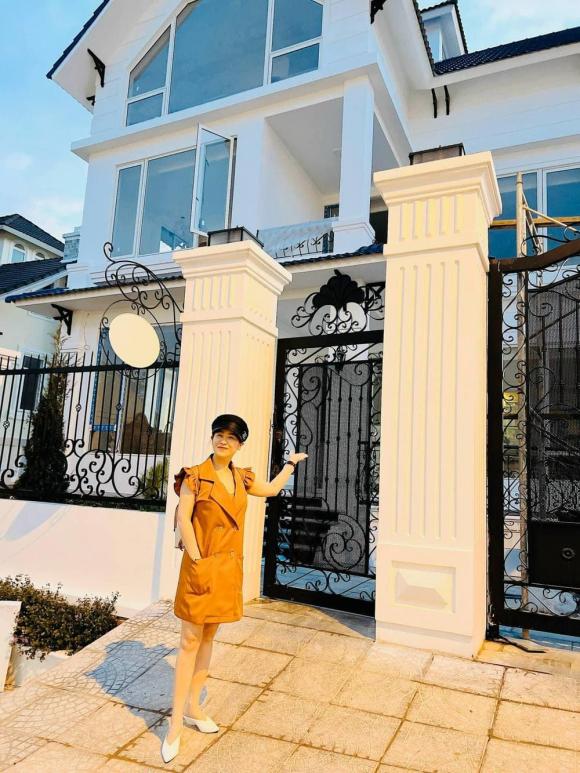 Hậu nghi vấn ly hôn với Mai Sơn, Kiều Linh khoe villa xịn sò ở Đà Lạt-4