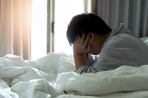 3 triệu chứng ở vùng đầu vào buổi sáng có thể là tín hiệu của một cơn nhồi máu não sắp xuất hiện-1