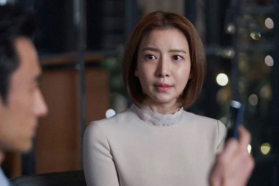 Bị nhân tình của chồng thách thức về chuyện tài sản, người vợ mạnh mẽ làm một việc khiến đối phương 