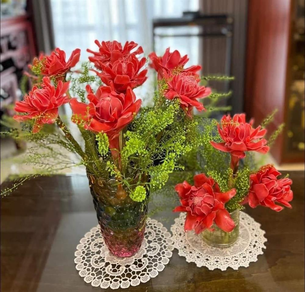 Sen nhưng không sống trong nước - loại hoa mới lạ siêu hút khách, muốn mua phải đặt trước cả tuần-5