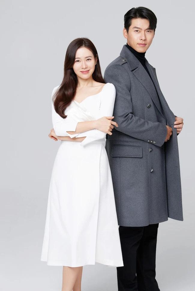 Hé lộ voan cưới đặc biệt cho hôn lễ của Hyun Bin và Son Ye Jin-4
