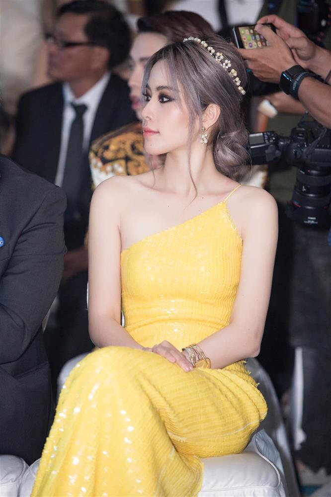 Đào mộ lại kiểu tóc của Nam Em: Từng được khen đẹp như Lisa, nhưng lúc lại sởn da gà như ma nữ-15