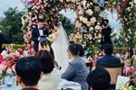 4 clip nóng hổi cận cảnh siêu đám cưới Hyun Bin - Son Ye Jin: Cô dâu chú rể mùi mẫn trên lễ đường, cùng ôm chặt bố vợ mẹ chồng-2