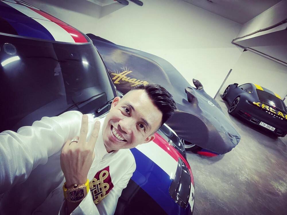 Biệt thự triệu đô của đại gia Minh Nhựa, rộng thế vẫn bị phàn nàn thiếu chỗ để xe-4