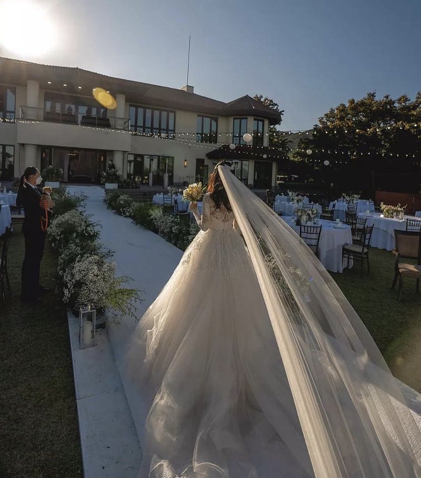 Siêu đám cưới Hyun Bin và Son Ye Jin:  Cặp đôi chính thức trở thành vợ chồng, nữ diễn viên khoe chiếc váy thứ 2-2