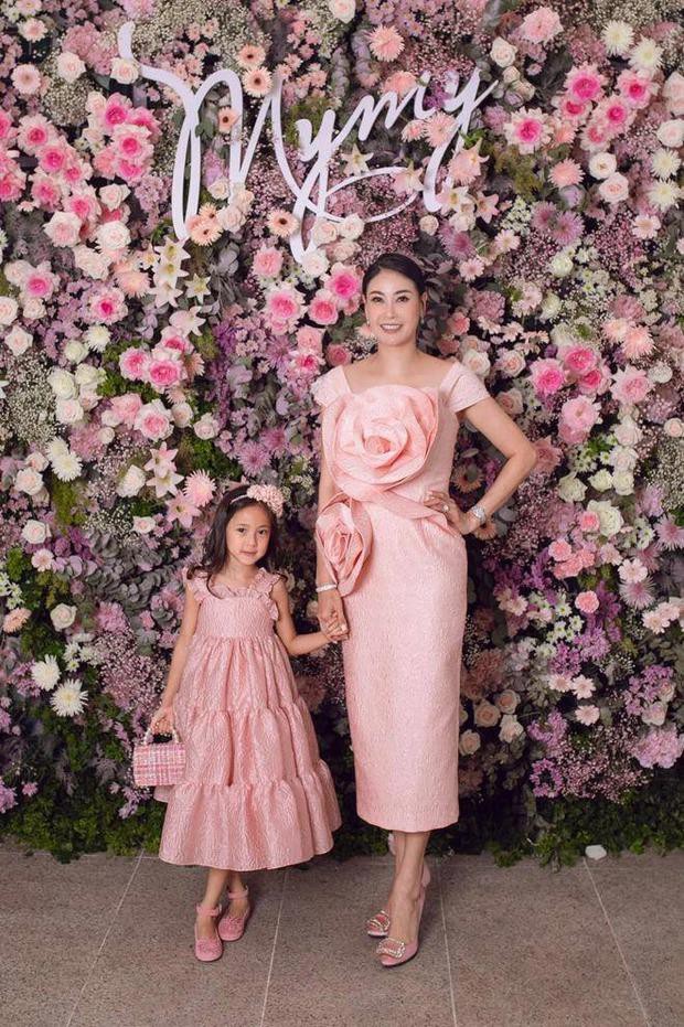 Con gái hoa hậu Hà Kiều Anh lớn bổng, nhan sắc vượt trội-5