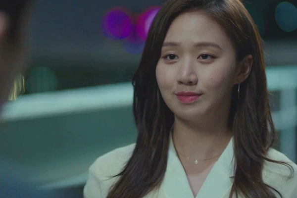 Mới quen nhau, mẹ bạn trai đã đưa chìa khóa căn hộ bạc tỷ với yêu cầu lạ-2