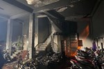 Nạn nhân tử vong trong vụ cháy có thể do sốc khói, rơi từ trên tầng xuống-4