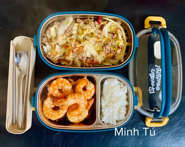 Cô gái Phú Thọ đảm đang chăm chồng, thực đơn hộp cơm mùa dịch ông xã mang đi làm ngon hết nước chấm-15