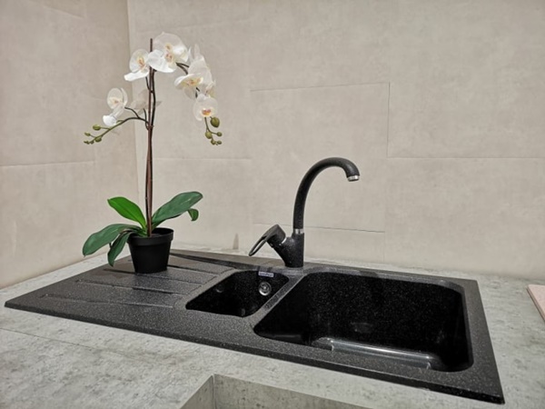 Cách lựa chọn màu sắc chậu rửa&nbsp;nhà bếp đúng chuẩn&nbsp;lại dễ dàng vệ sinh-2